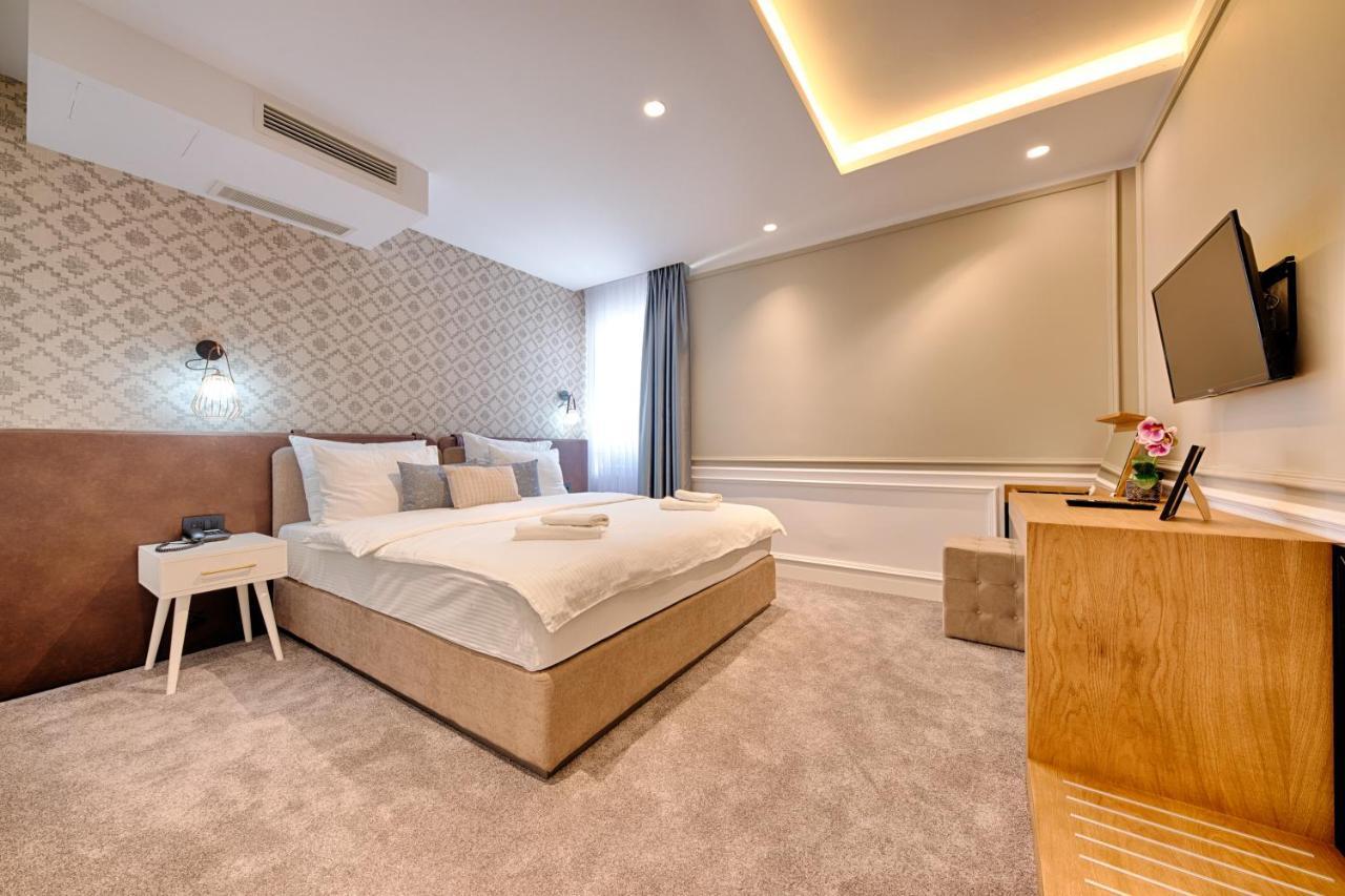 Apart Hotel Kalamper Bar Luaran gambar